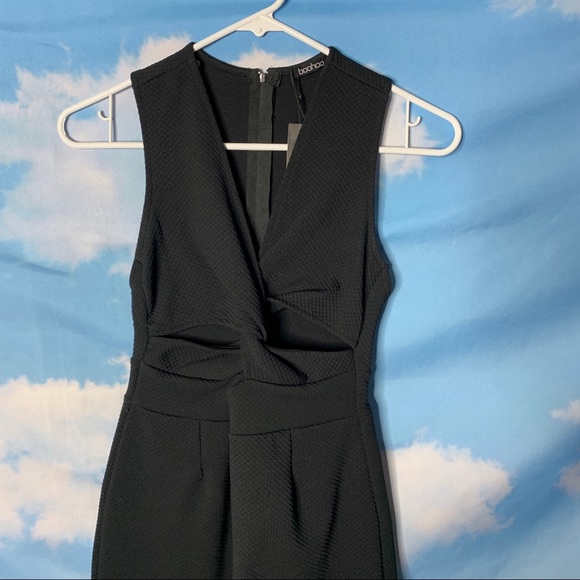 Boohoo- Black Romper size 4 - Picture 2 of 11